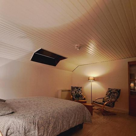 Le Chalet - Maison De Vacances Ла-Рош-ан-Арден Экстерьер фото